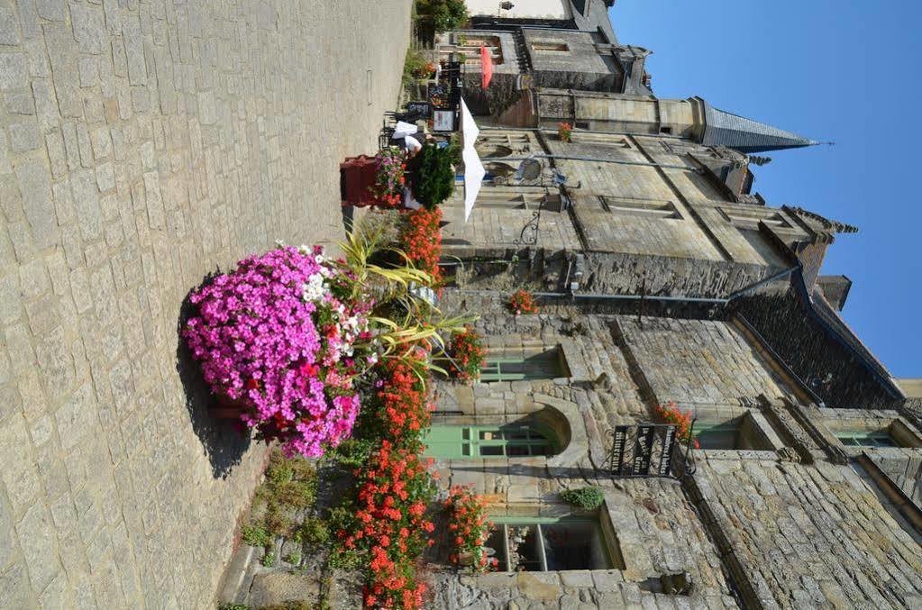 Hotel Logis Le Gavrinis Baden Exterior foto